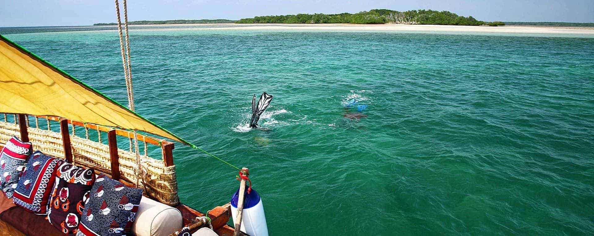 Kiunga Marine National Reserve – Remote Coral Reefs & Untouched Coastal Wilderness in Kenya