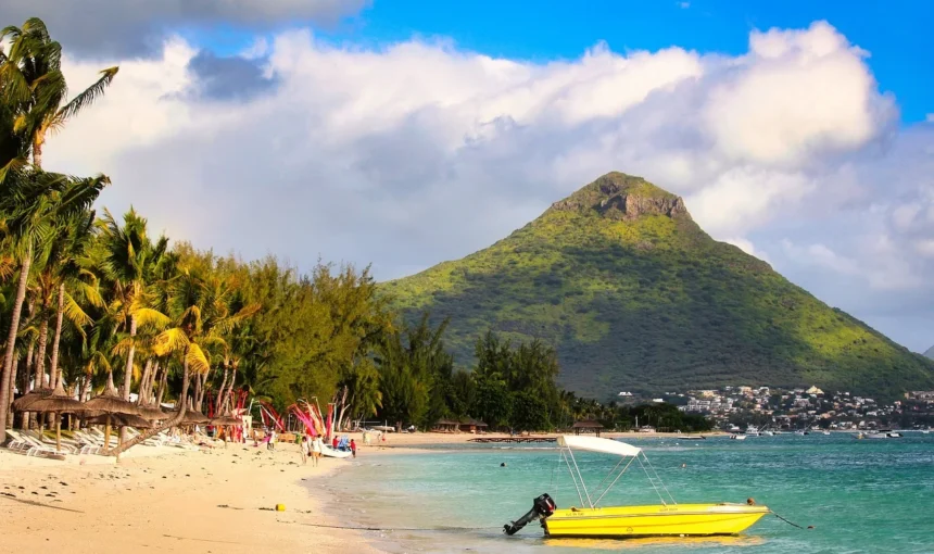 Mauritius Holidays: A Complete Guide to One of the Indian Ocean’s Most Beautiful Islands